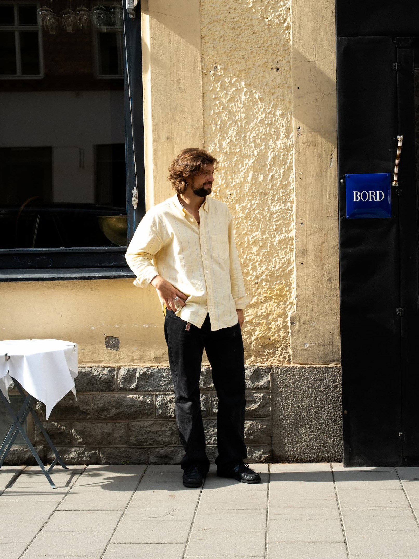 Joel Aronsson outside Restaurant Bord