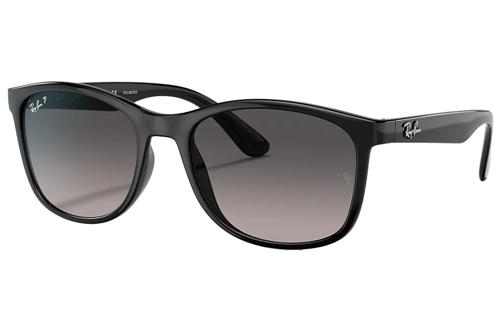 Image of Ray-Ban Sunglasses w/ Polarized Lenses