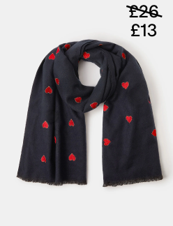 Heart scarf