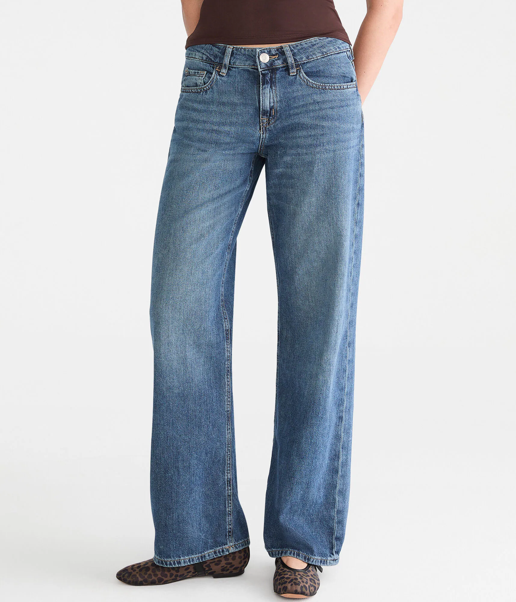 Image of Low-Rise Baggy Wide Leg Jean