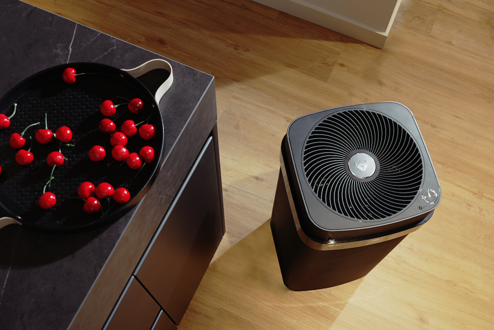 Top of the Airdog X5+ next to a counter with a pan