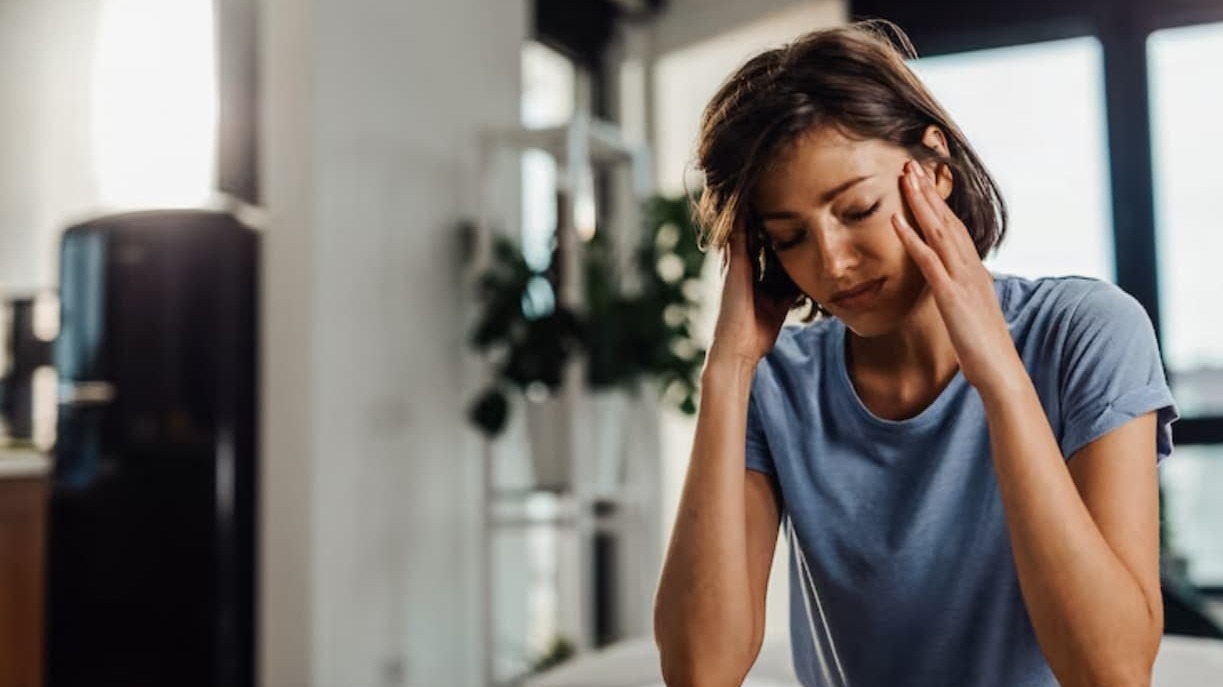 Can poor air quality cause headaches?