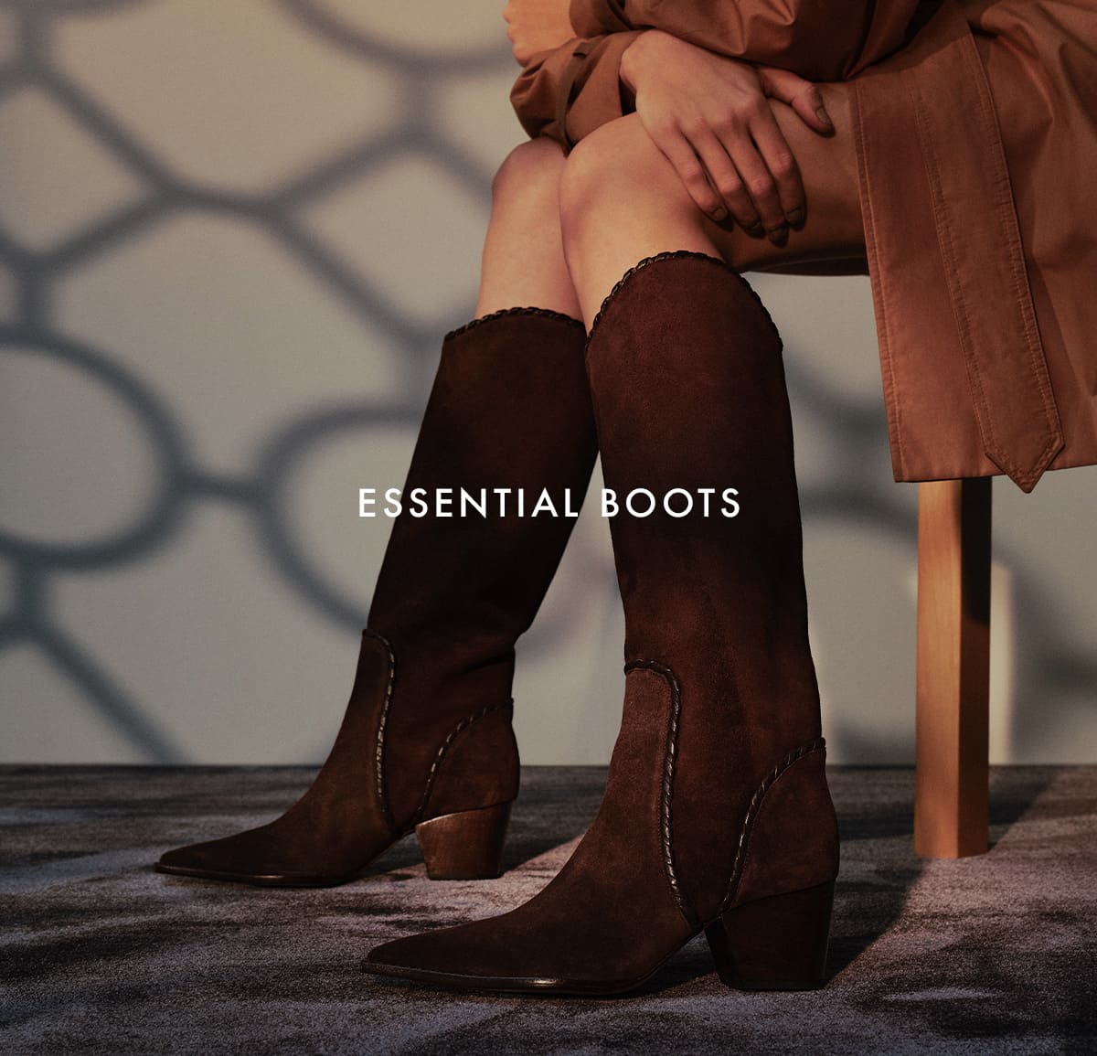 ESSENTIAL BOOTS