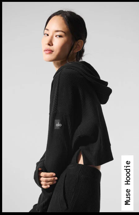 Muse Hoodie - Black