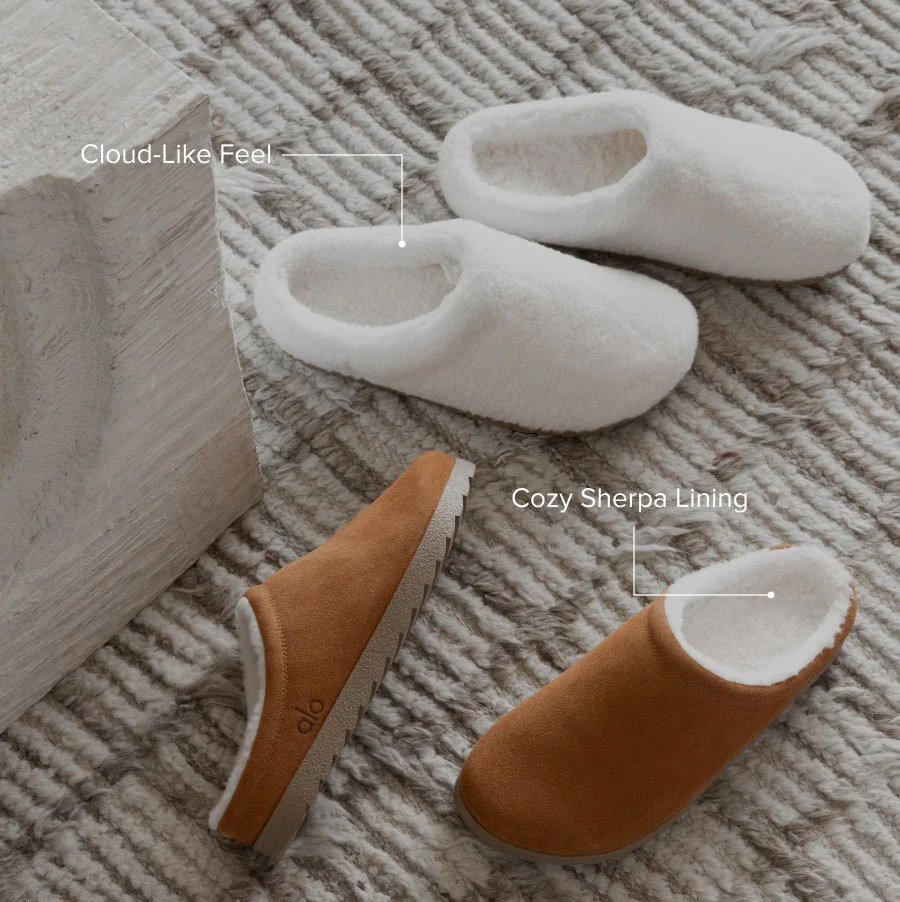 Cloud-Like Feel. Cozy Sherpa Lining