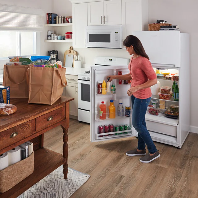 Refrigerator