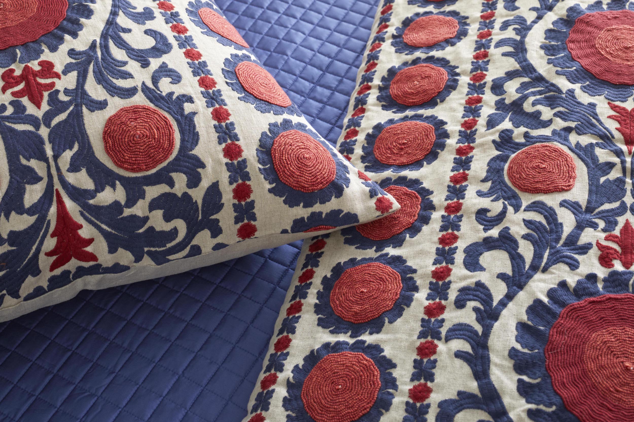 Suzani design