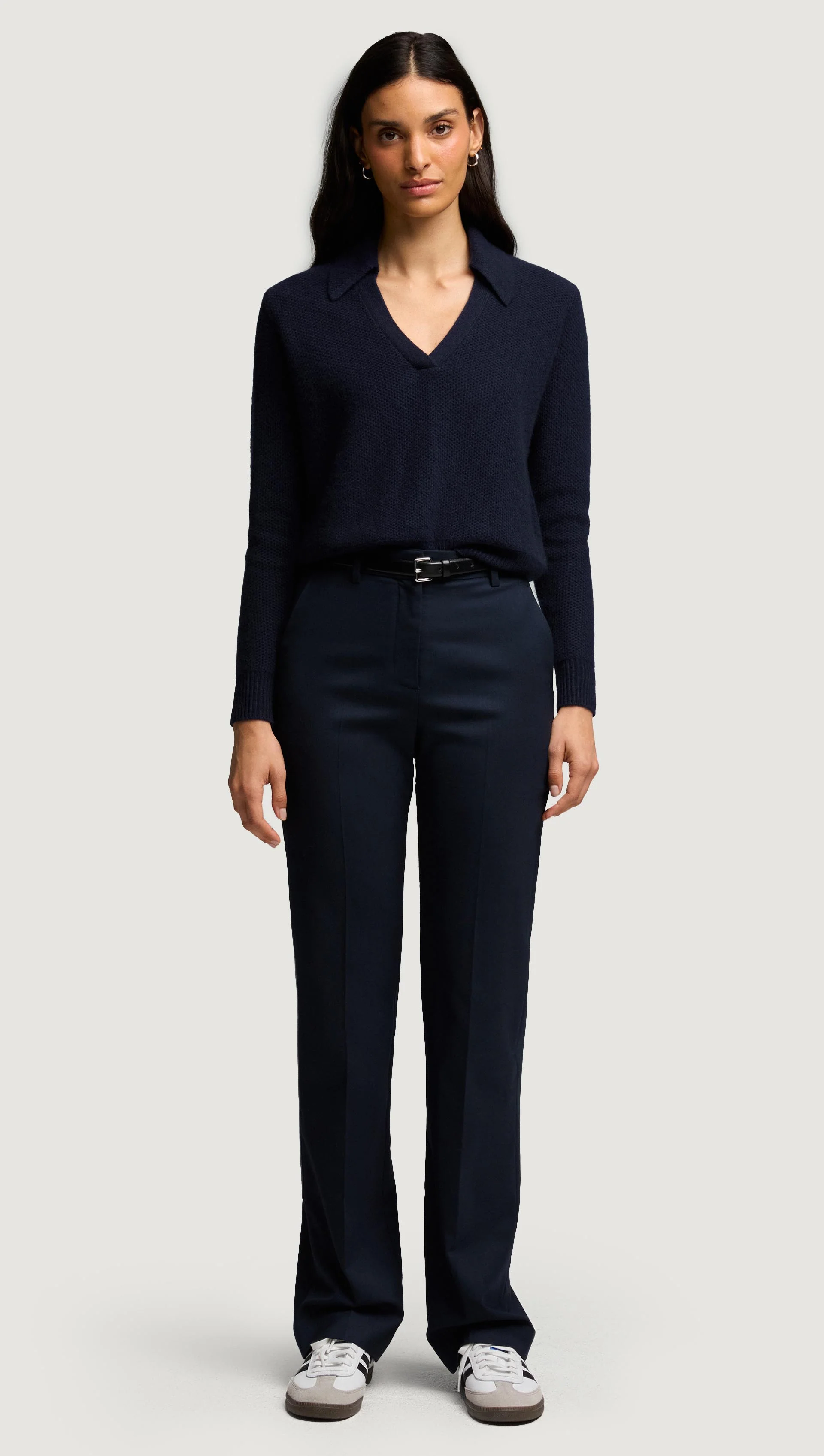 Image of Straight Leg Trouser in Seasonless Wool | Midnight