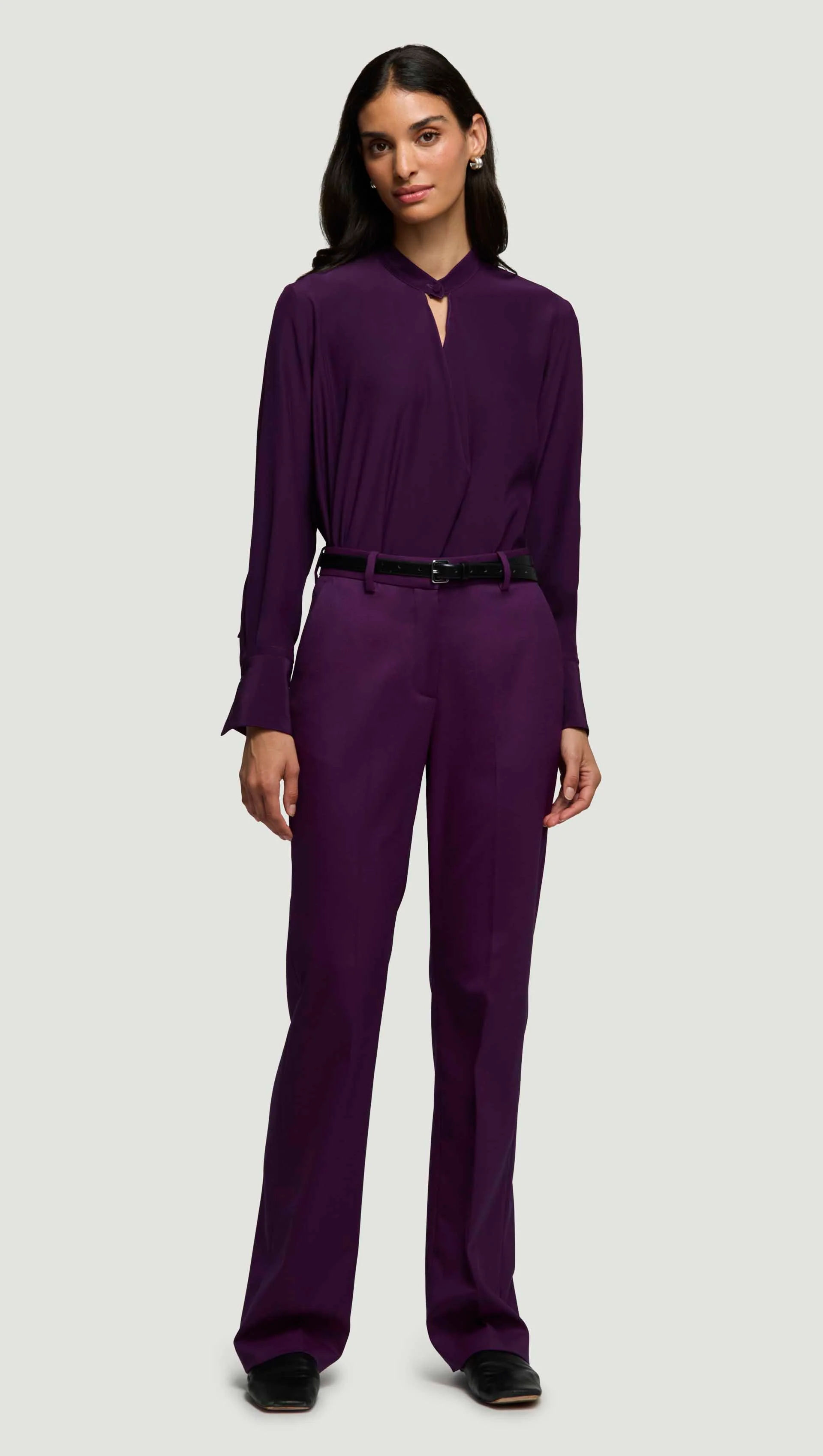 Image of Straight Leg Trouser in Seasonless Wool | Grape