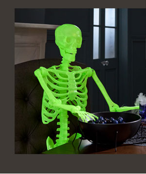 Skeleton Glow in the Dark Lifestyle Image