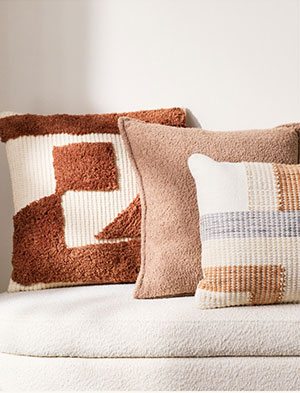 Pillows Lifestyle Image