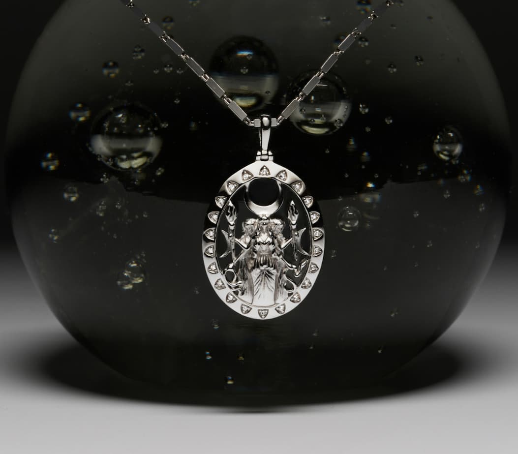 Discover Hecate