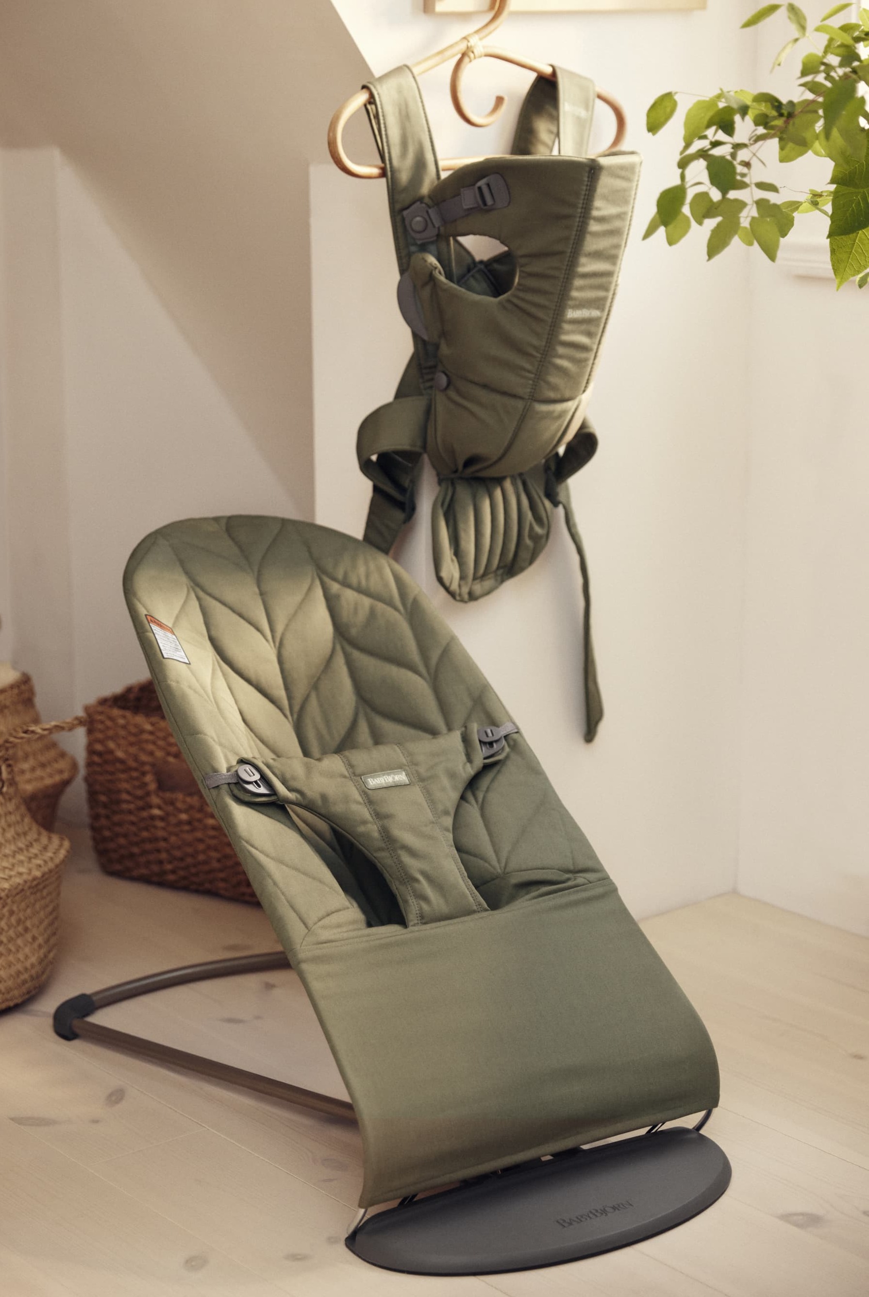 dark green bouncer 