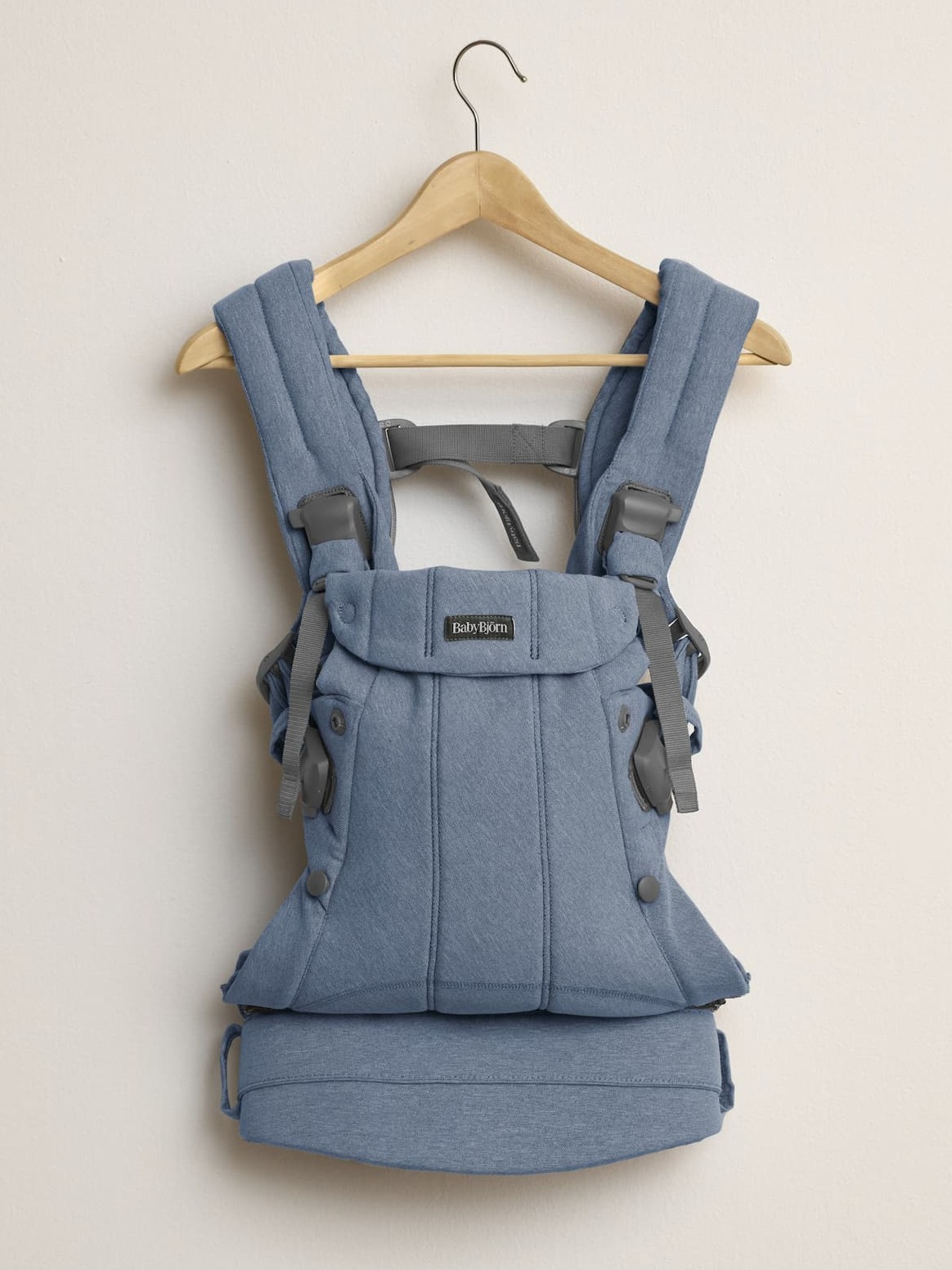 baby carrier