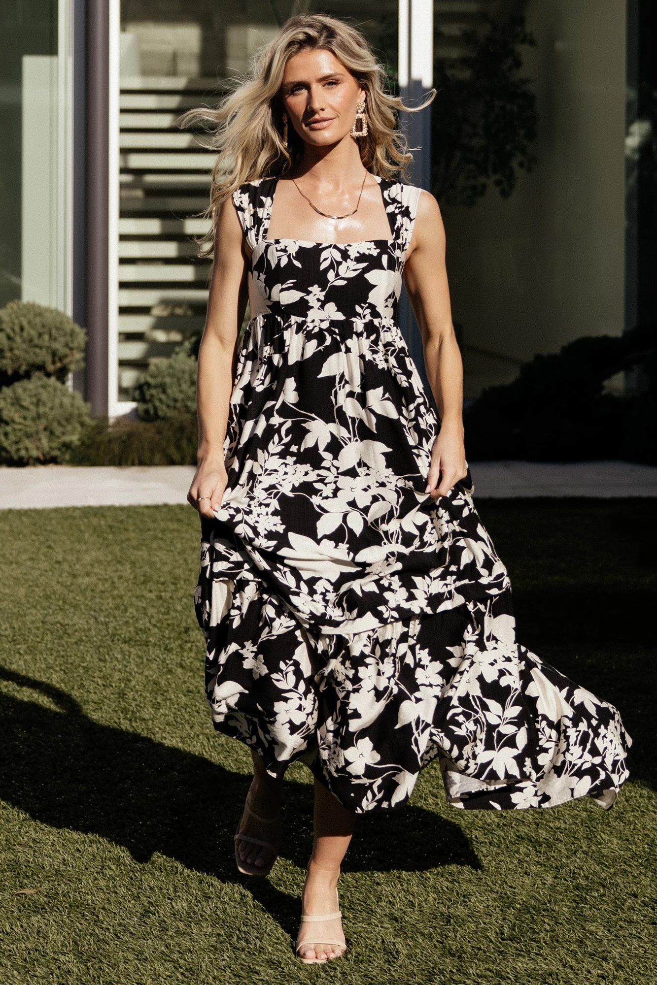 Image of Aita Maxi Dress | Black + Ivory Floral