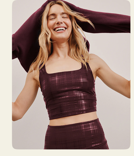 Beyond The Studio High Cropped Tank in Plaid Foil Burgundy