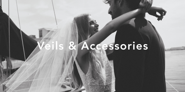 Veils & Accessories