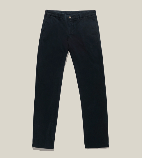 A product shot of Bills Khakis Island Twill – Classic Fit – M2 in Midnight