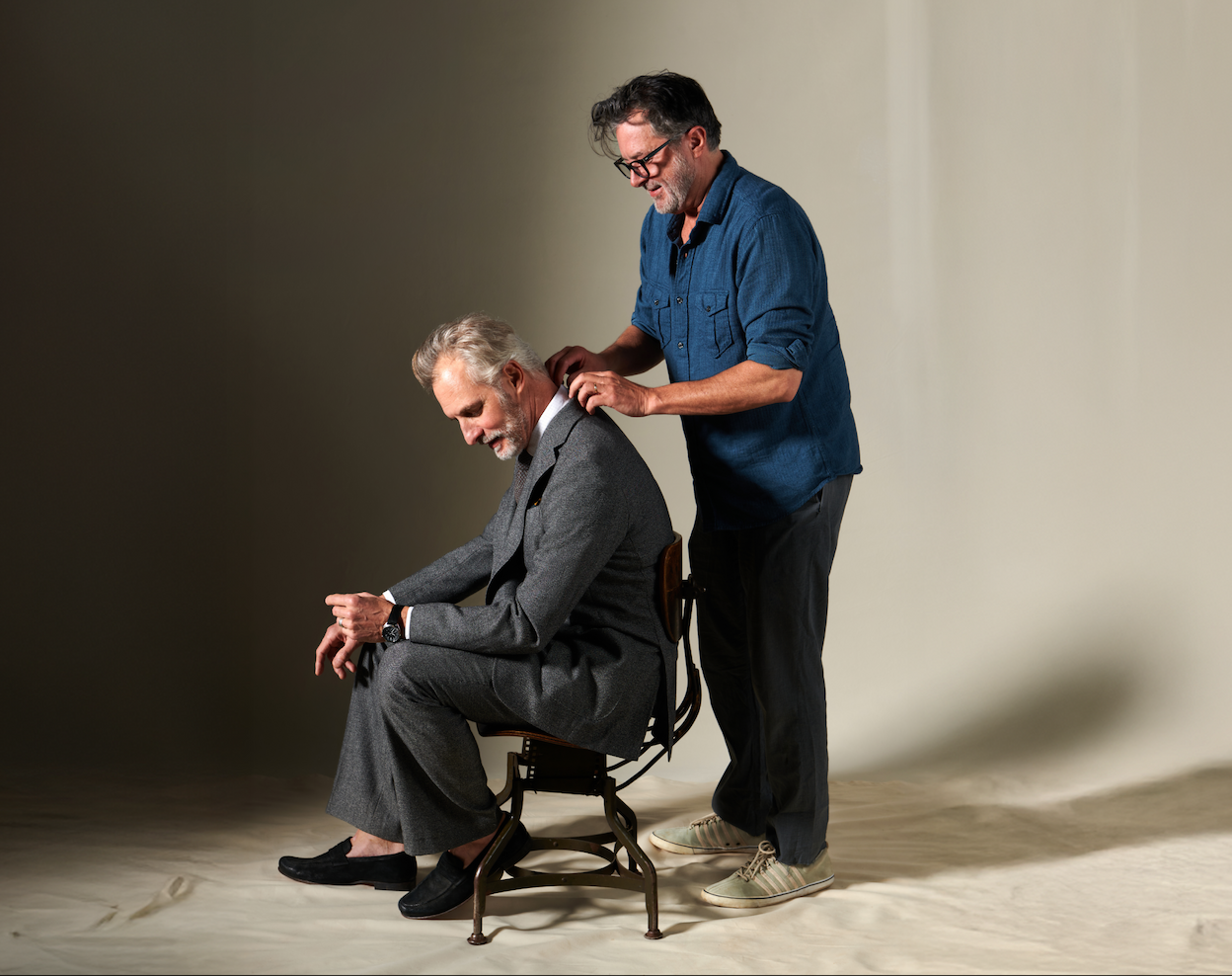 Billy readies a model's collar