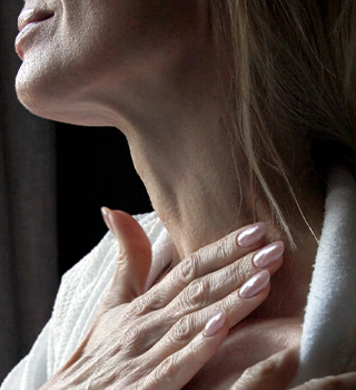 v-neck-smoothing-creme