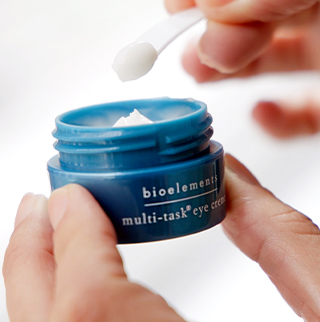 multi-task eye creme