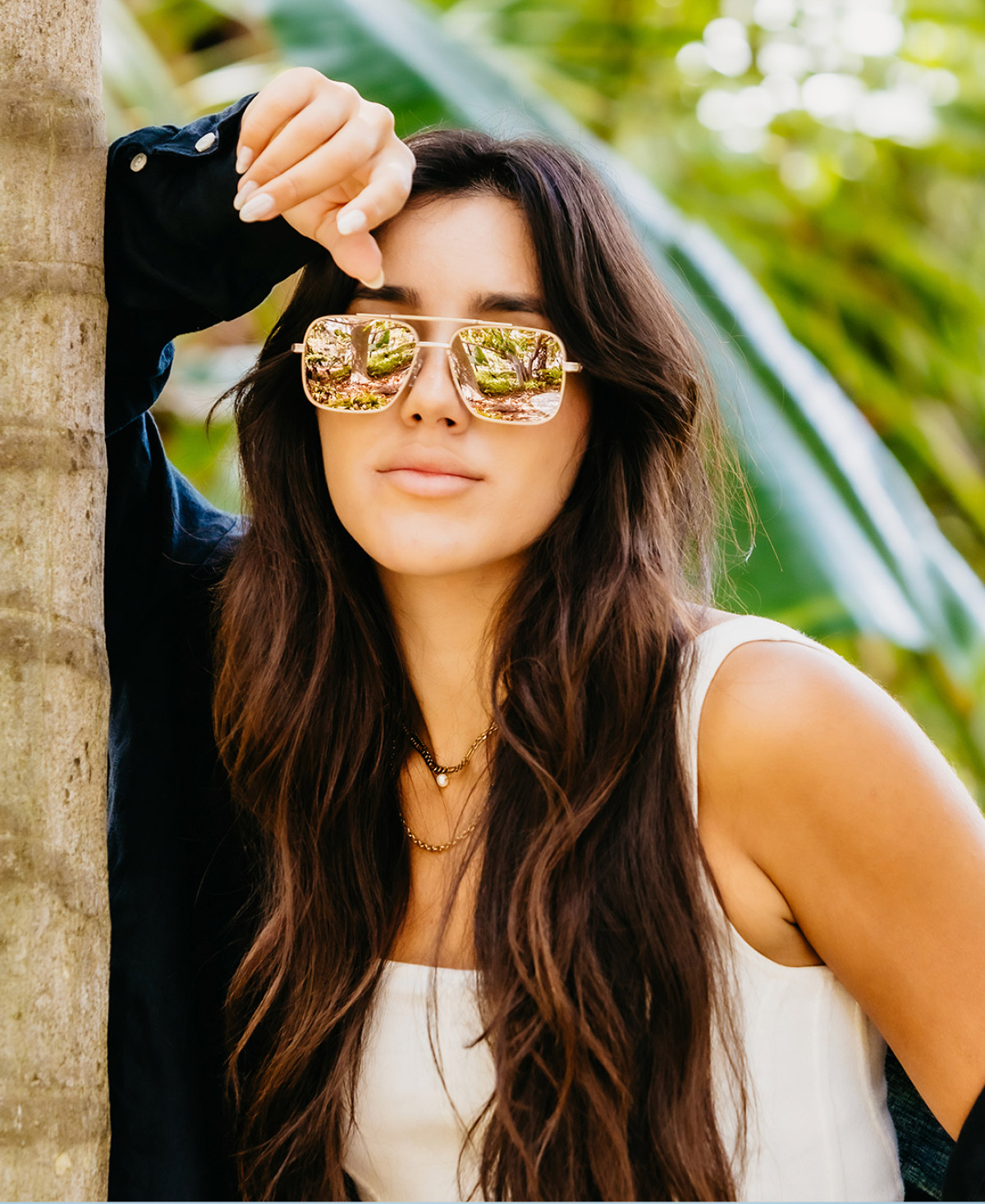 Women wearing the Blenders Phoenix sunglasses