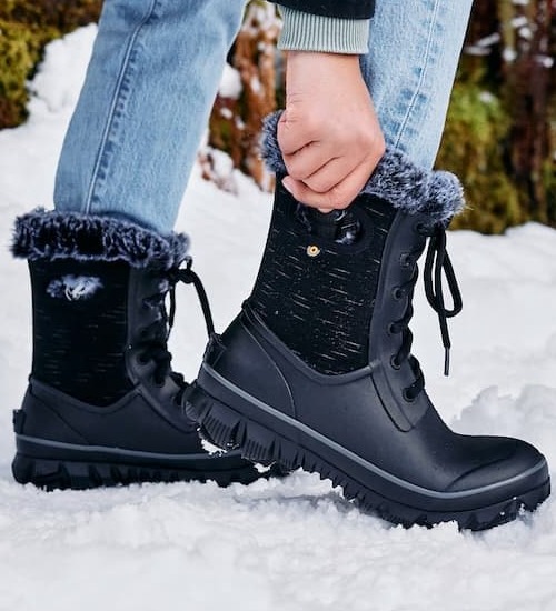 Plush linings. Heat trapping insulation with extremely soft faux fur. Our Women's arcata winter, snow boots in black. Shop the collection. Shop the women's arcata winter snow boots in black.