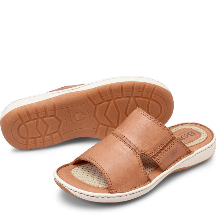 Flores slide sandal in tan.