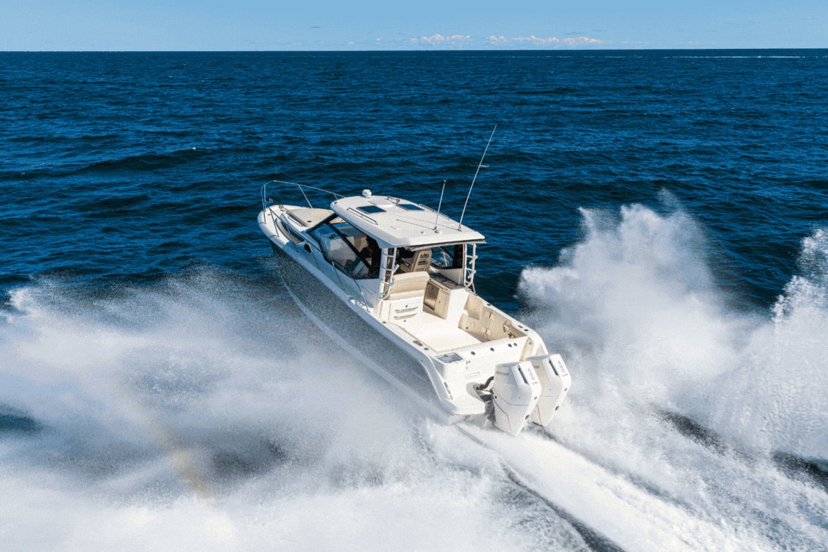 A GIF with slideshow with images of different Boston Whaler models on the water