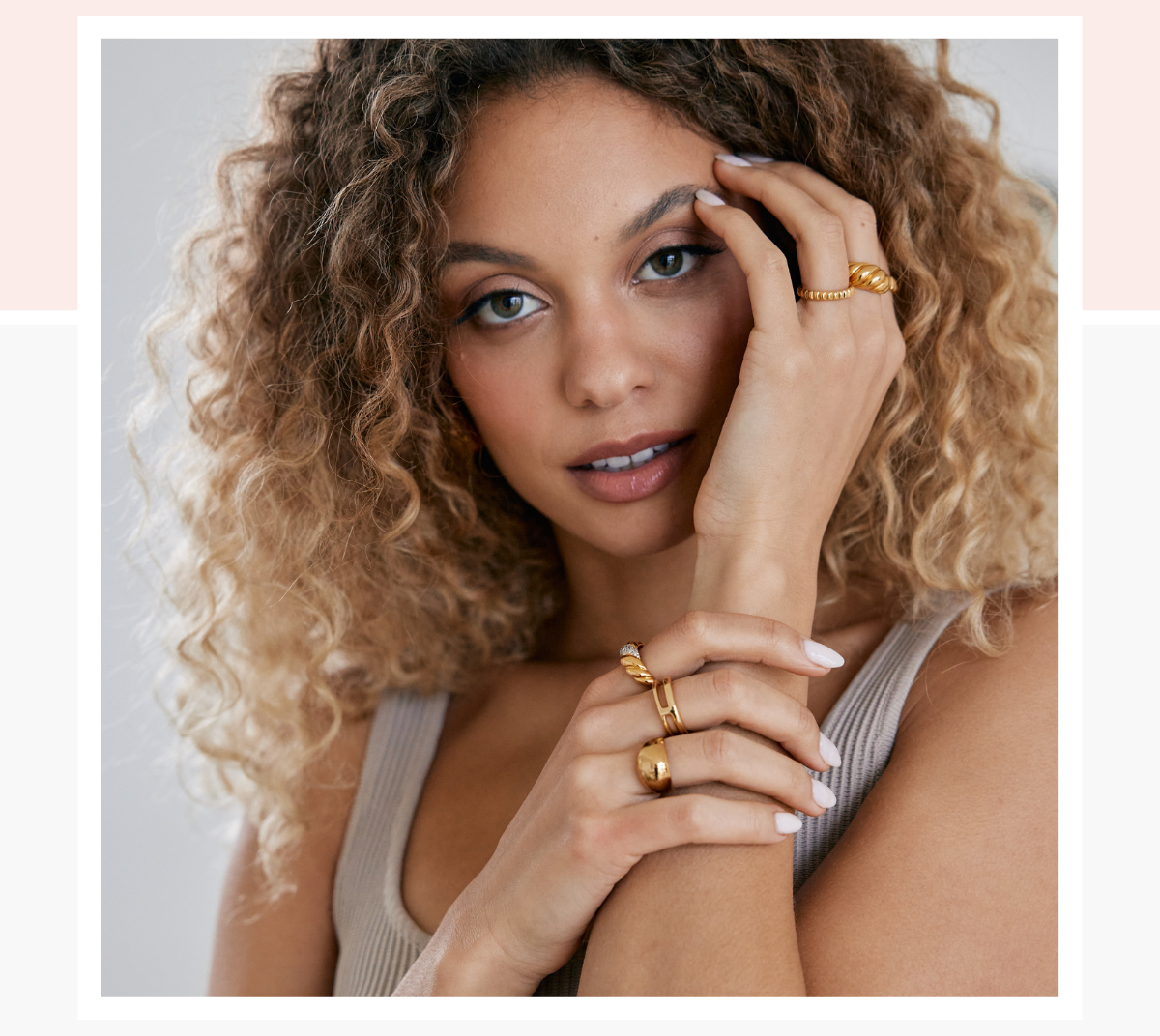 shop rings »