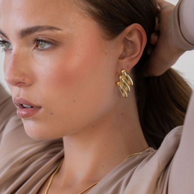 Harper Curve Statement Earrings
