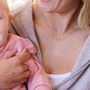Mama Nameplate Necklace