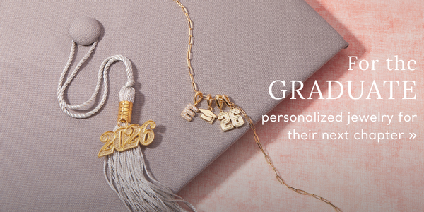 shop graduation gifts