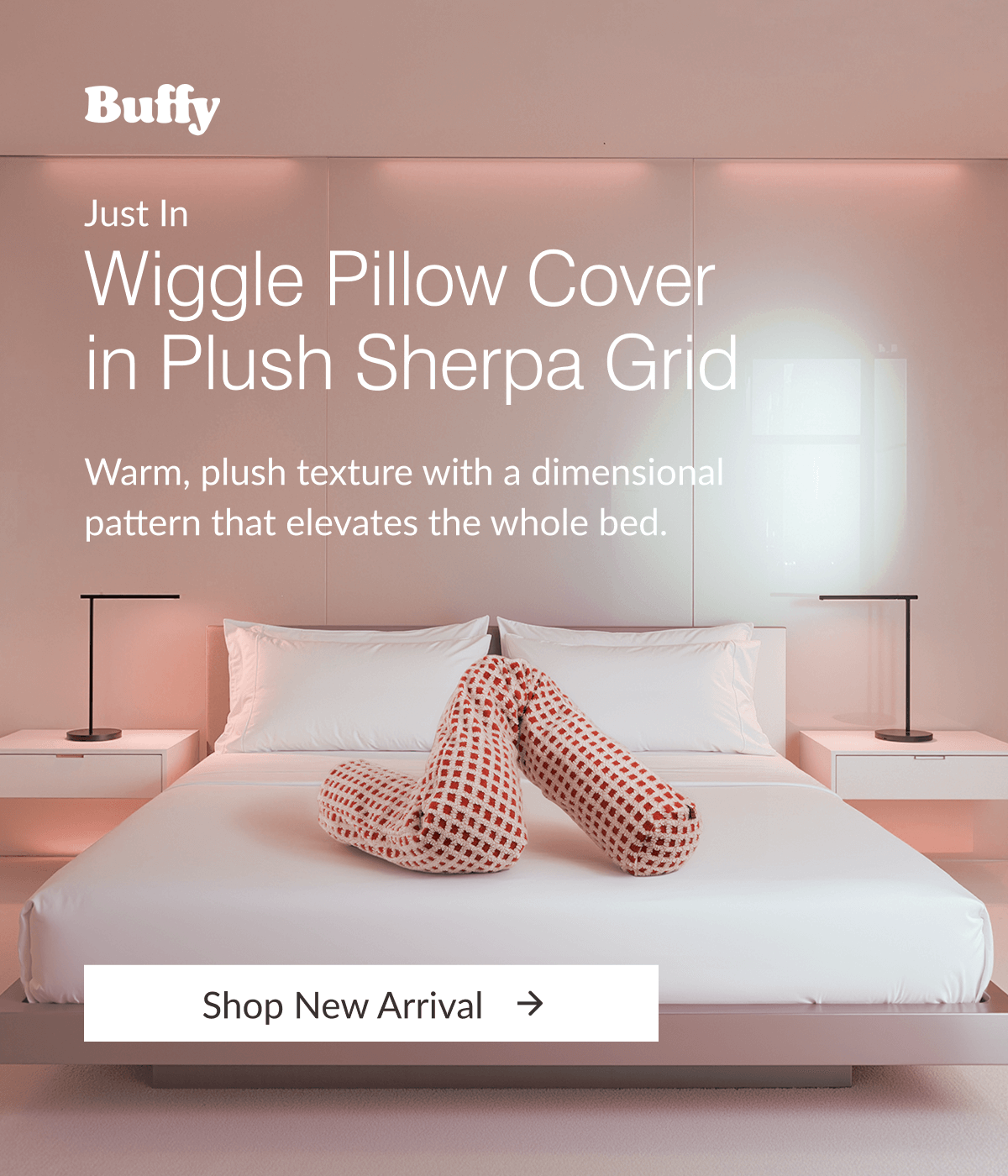 Wiggle pillow cover in plush sherpa grid