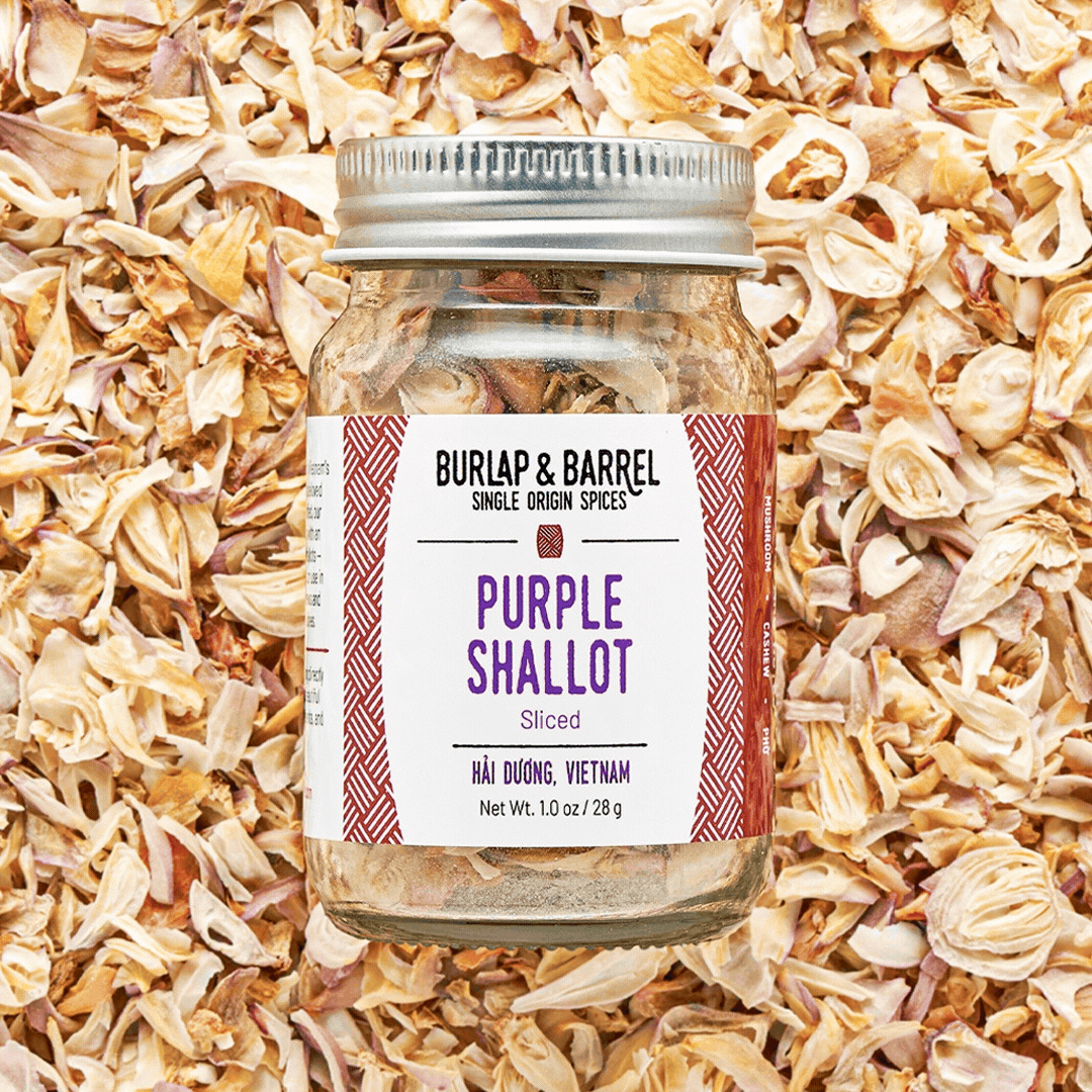 shallot slices