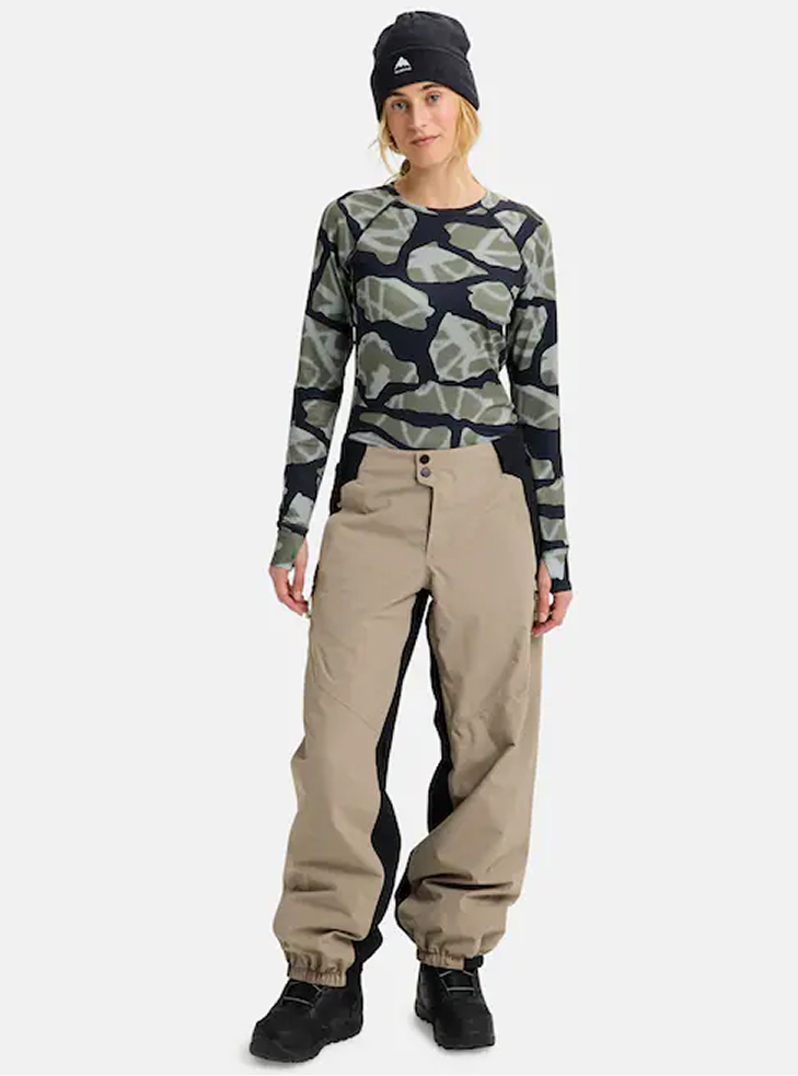 Women's Burton Reserve 2L Relaxed Pants in Summit Taupe / True Black