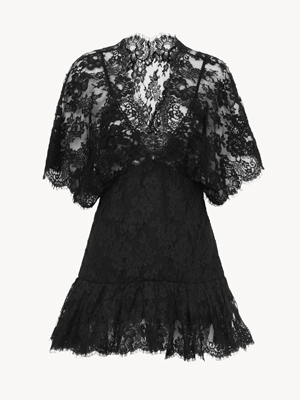 Fitted ruffle top in lace