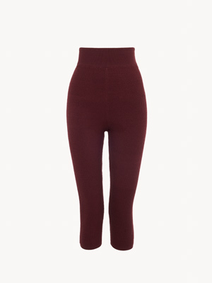 Capri leggings in a stretch knit