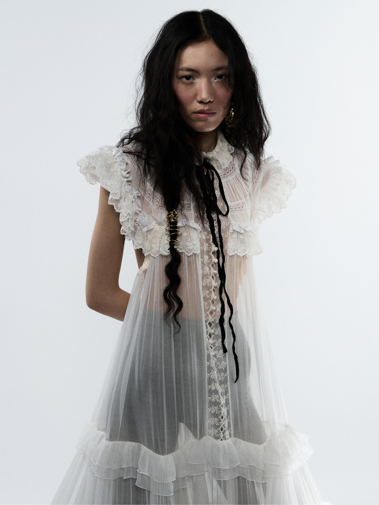 Discover the new collection by Chemena Kamali