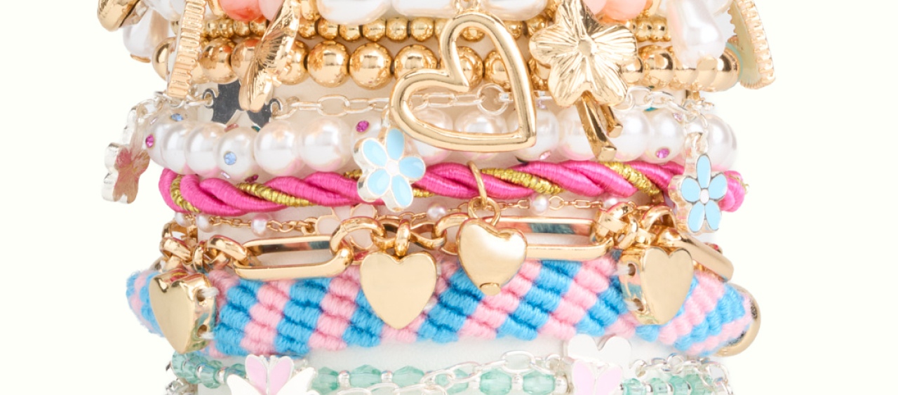 Stack your charms - Find Store