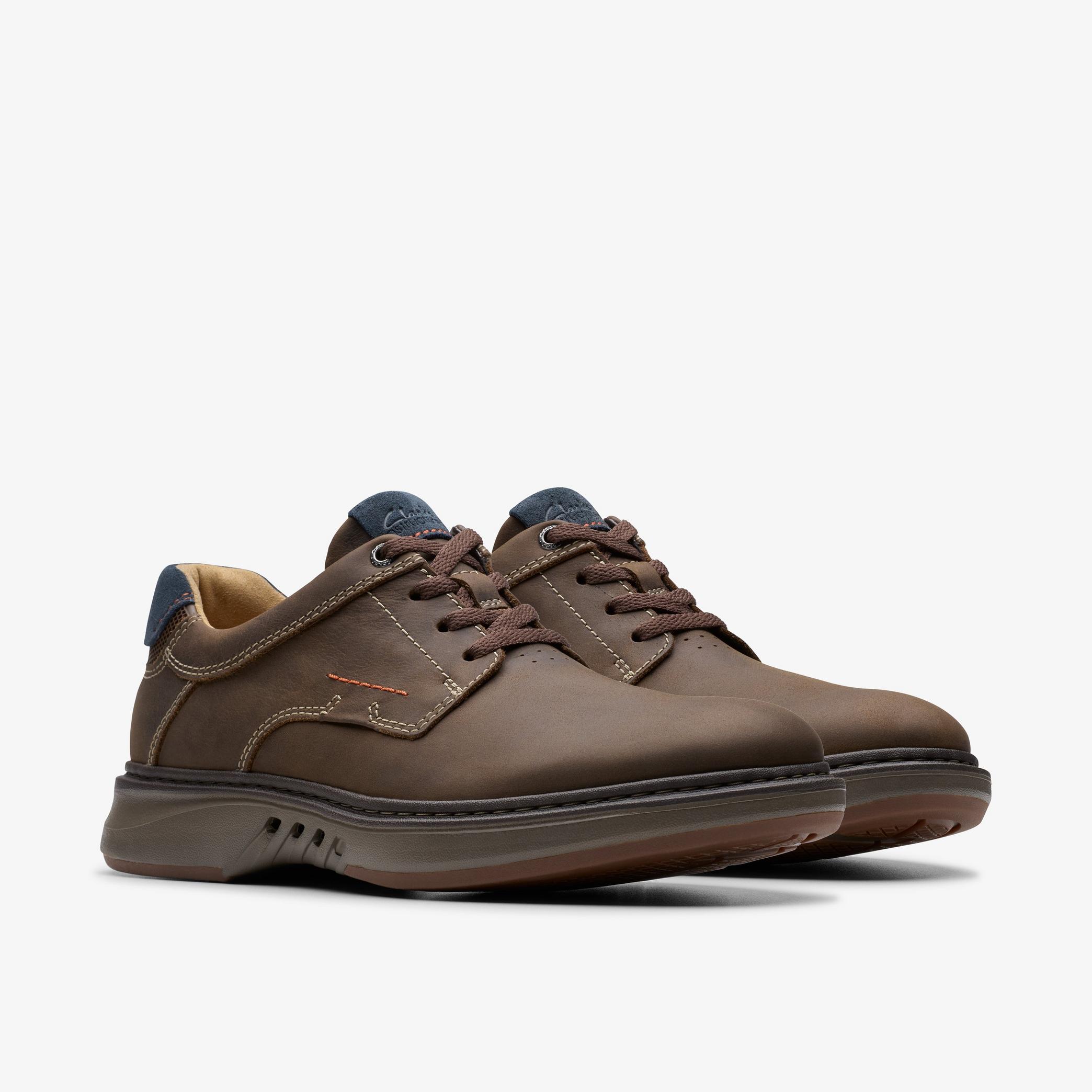 Shop Un Briley Pace Brown Nubuck