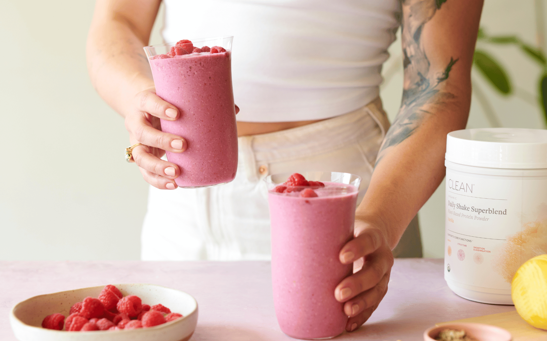 DAILY SHAKE