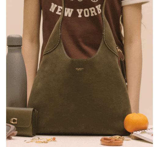 Carry it all in olive. 
