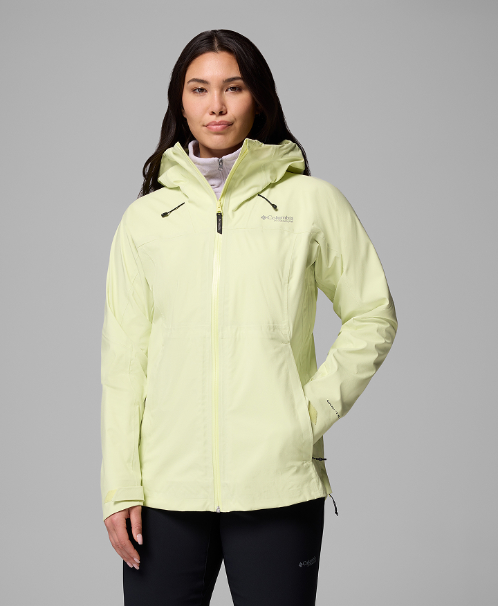 A woman wearing the Northwest Explorer Jacket