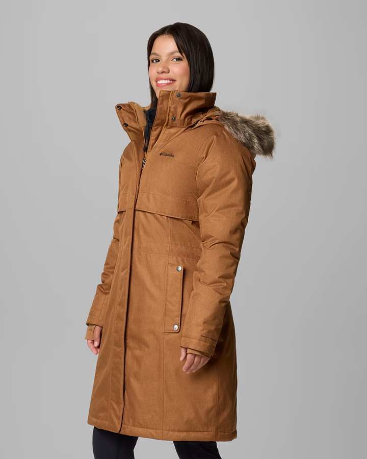Woman wearing a brown jacket