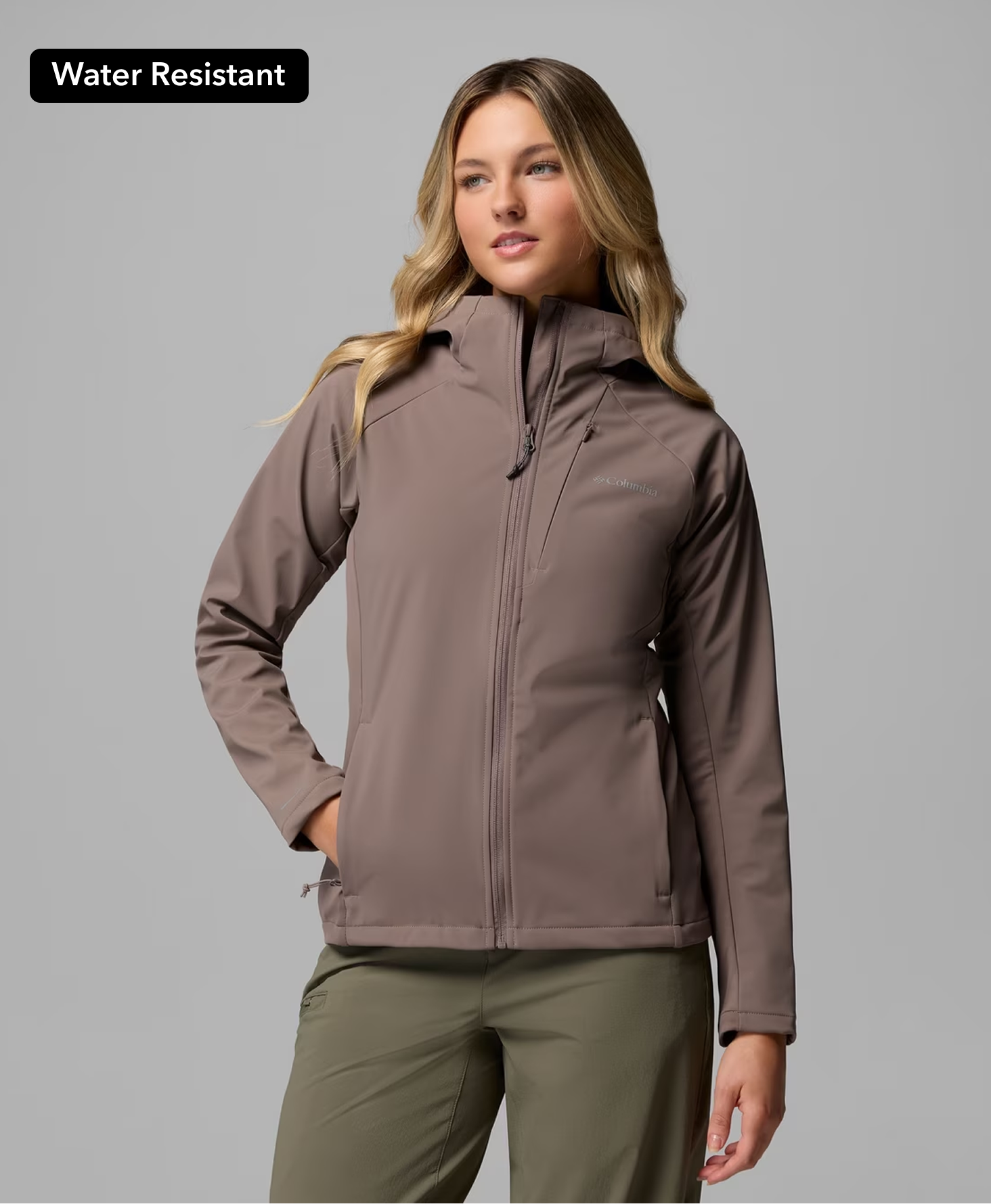 Woman wearing a brown jacket