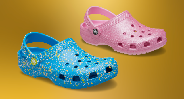blue spatter clog & pink glitter clog