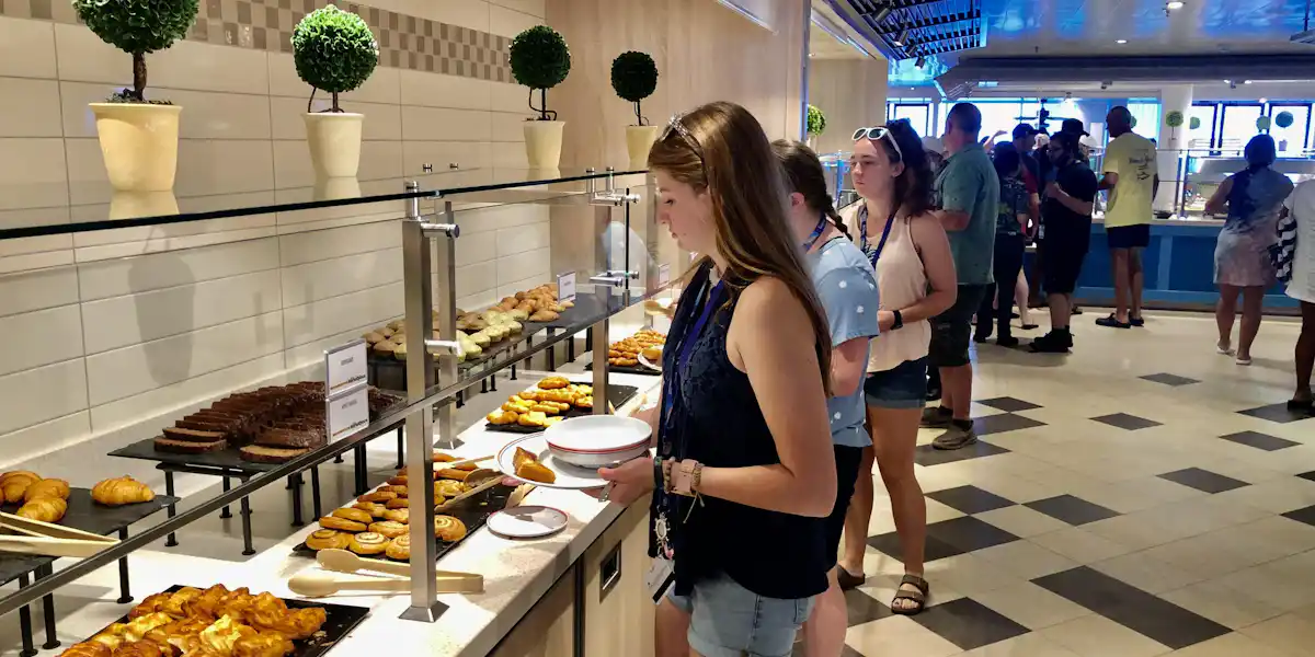 8 Foods to Keep Off Your Plate at the Cruise Buffet