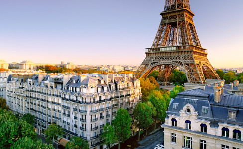 Eiffel Tower Nearby Buildings Paris