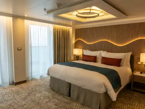 Suite, Mini-Suite or Balcony?